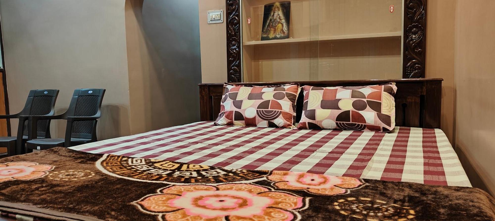 Guru Krupa Home Stay Tiruvannāmalai Zewnętrze zdjęcie