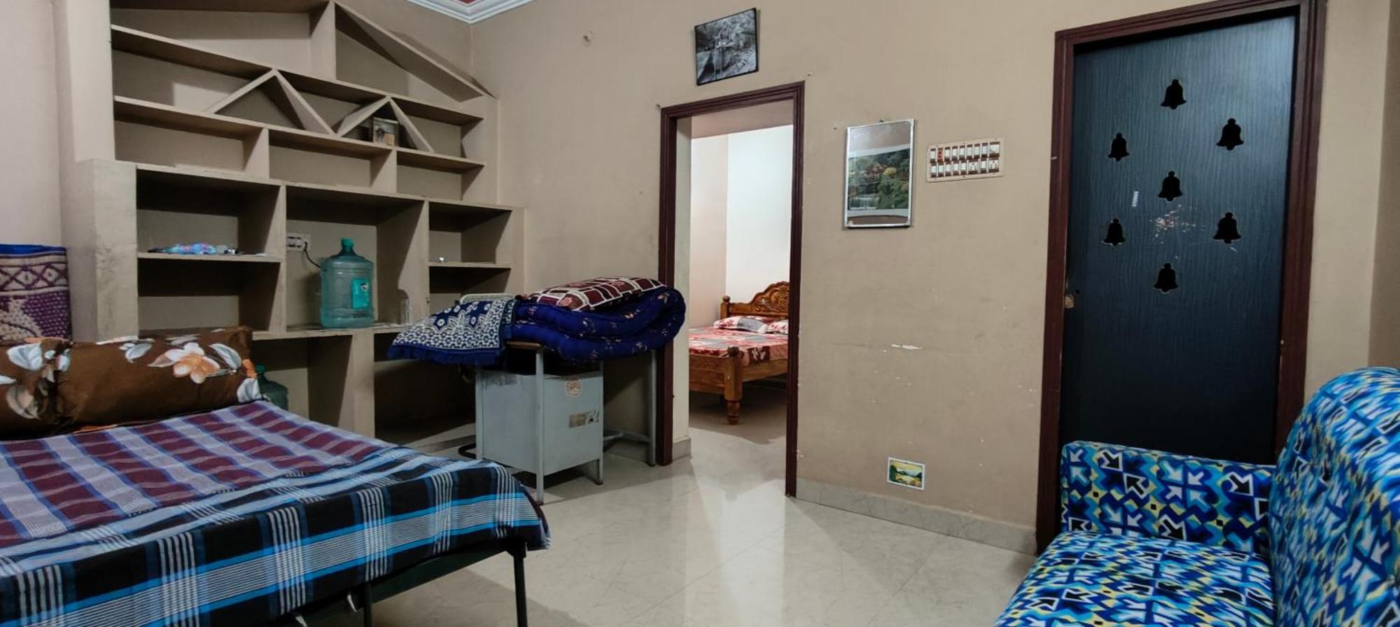 Guru Krupa Home Stay Tiruvannāmalai Zewnętrze zdjęcie